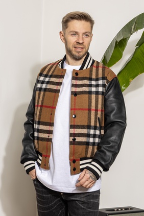 0409202501 - Kurtka - Burberry