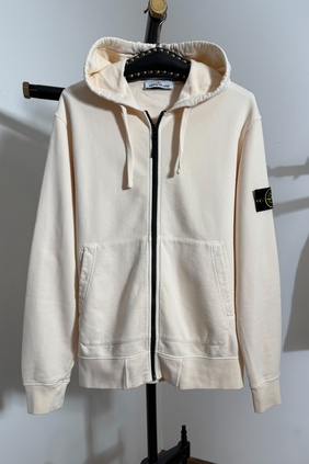 0605202502 - Bluza - Stone Island